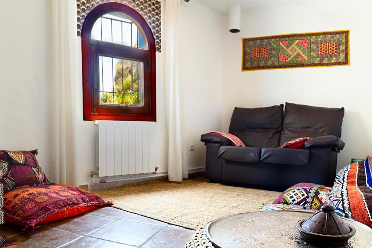 Pensjonat Casa Del Arrabal Montefrío Zewnętrze zdjęcie